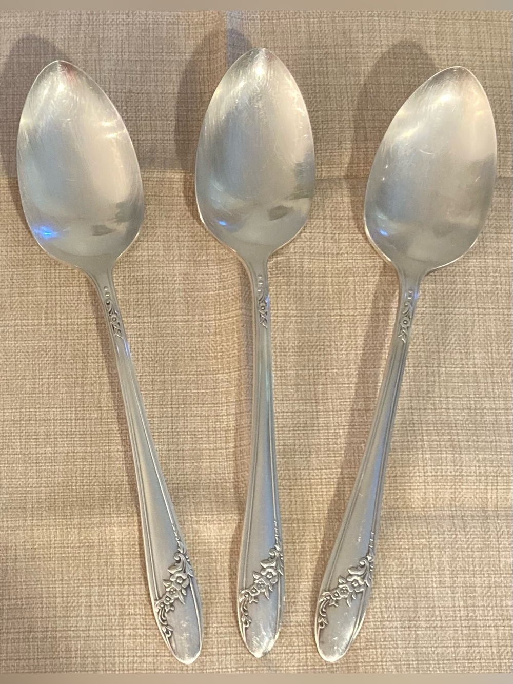 Vintage Oneida Community QUEEN BESS II Tudor Silver Plate Serving Spoons